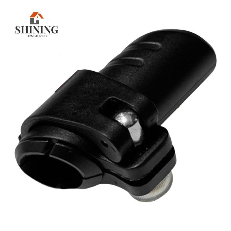 Các phụ kiện treking cực tiện lợi dành cho leo núi và đi bộ ngoài trời