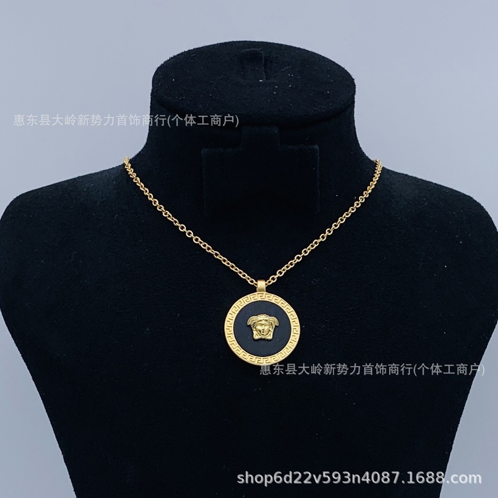 Vòng Cổ Epoxy Medusa F Vòng Cổ Nữ Cổ Điển Retro Đầu / Men Fanjia Mặt Dây Chuyền Đơn Giản Đĩa Tròn VV