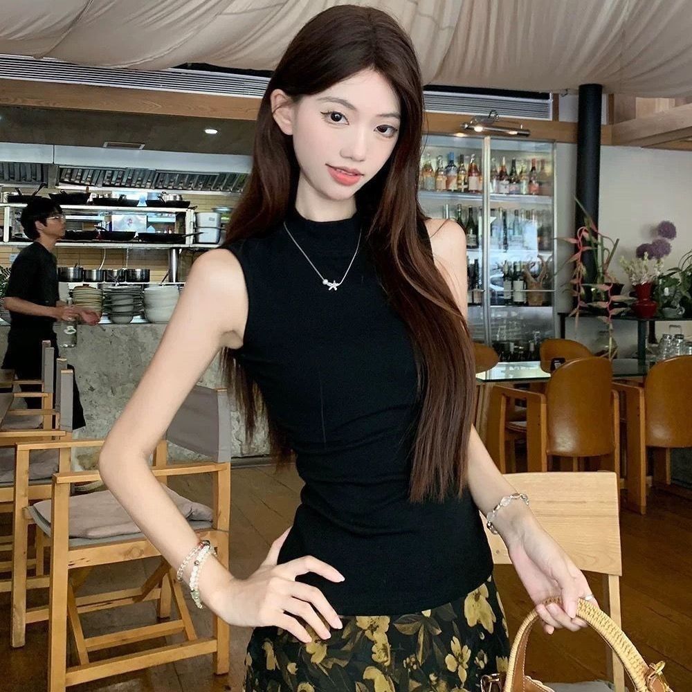 Set Áo Yếm Đen Không Tay Dành Cho Nữ, Ôm Dáng, Chân Váy Midi In Hoa Bộ Thời Trang Mùa Hè Mới - Hàng Order | BigBuy360 - bigbuy360.vn