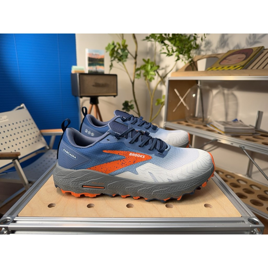Giày chạy bộ Brooks Ghost 15 nam nữ - Giảm xóc, phù hợp marathon