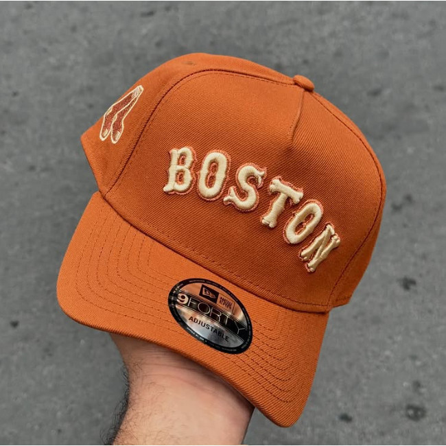 Mũ Snapback Boston Red Sox màu đồng đất kiểu 9Forty A Frame