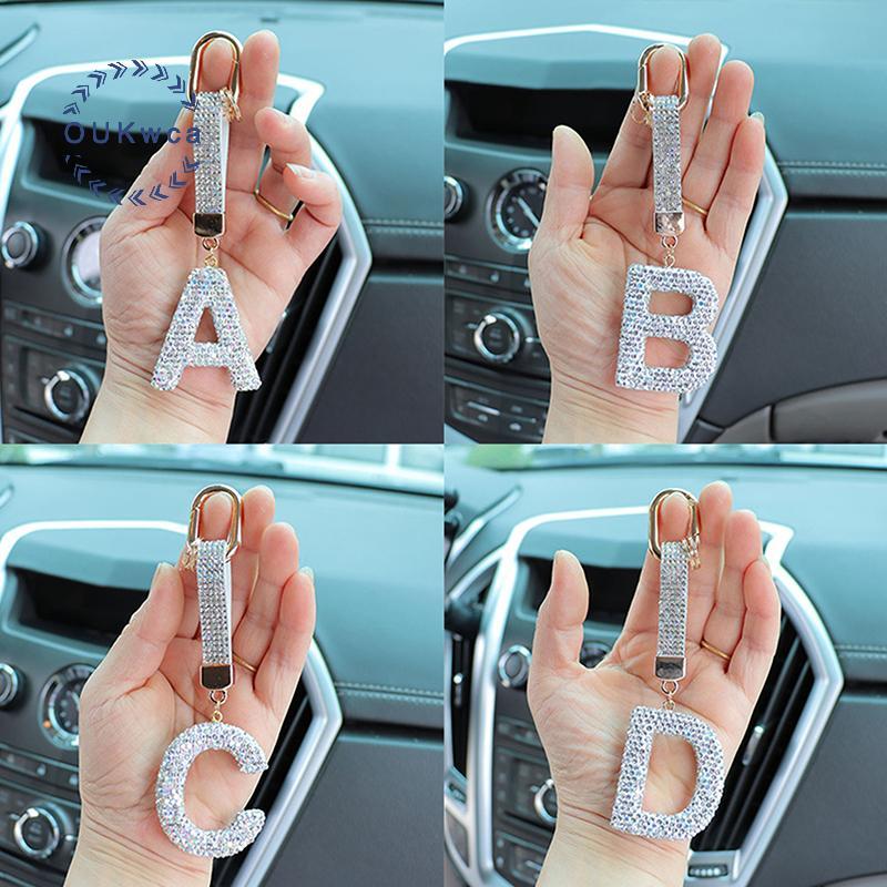 Móc khóa chữ Hello Kitty lấp lánh