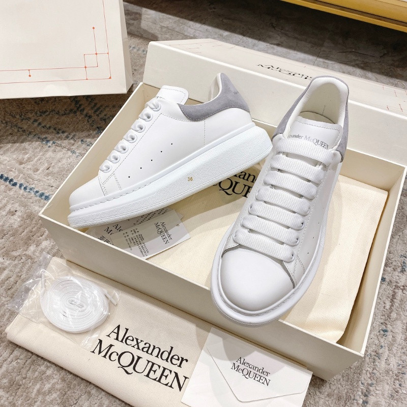 Giày nam ALEXANDER MCQUEEN phong cách mới Alexander McQueen, kiểu dáng đơn giản, thoải mái và thoáng