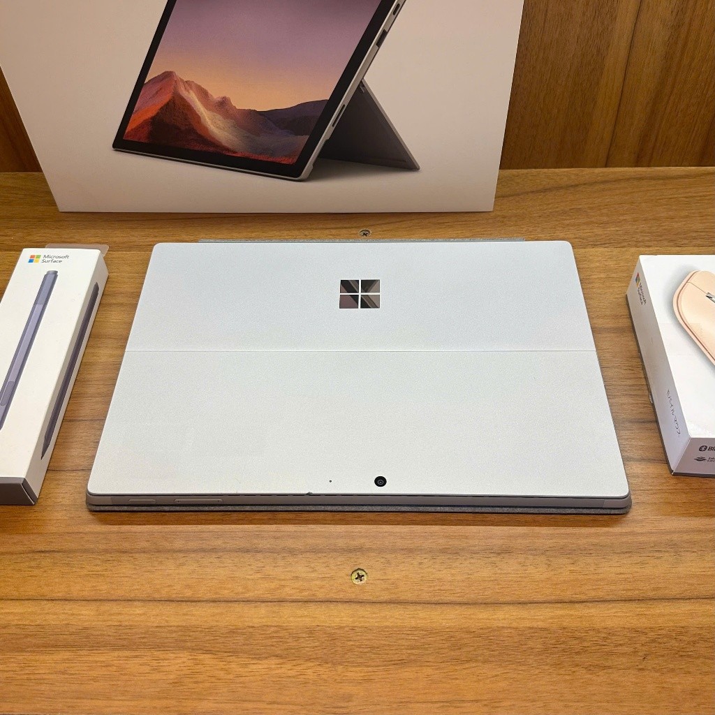 Microsoft Surface Pro 5 Core i5/i7 | Ram 8GB/16GB | SSD 256GB/512GB/1TB | Màn 12.3” Cảm Ứng | 93–97%| Nhẹ – Linh Hoạt