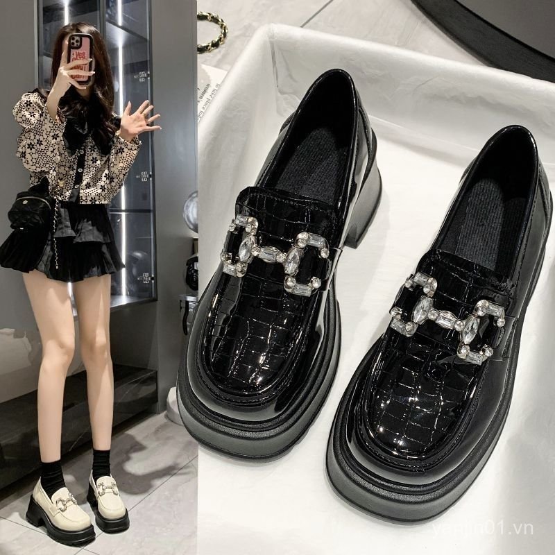 Giày Đế Dày Đế Dày Nữ 2026 Phong Cách Mới Chân Đen Giày Da Nhỏ Anh Tất Cả Trận Đấu Giày 5R5J