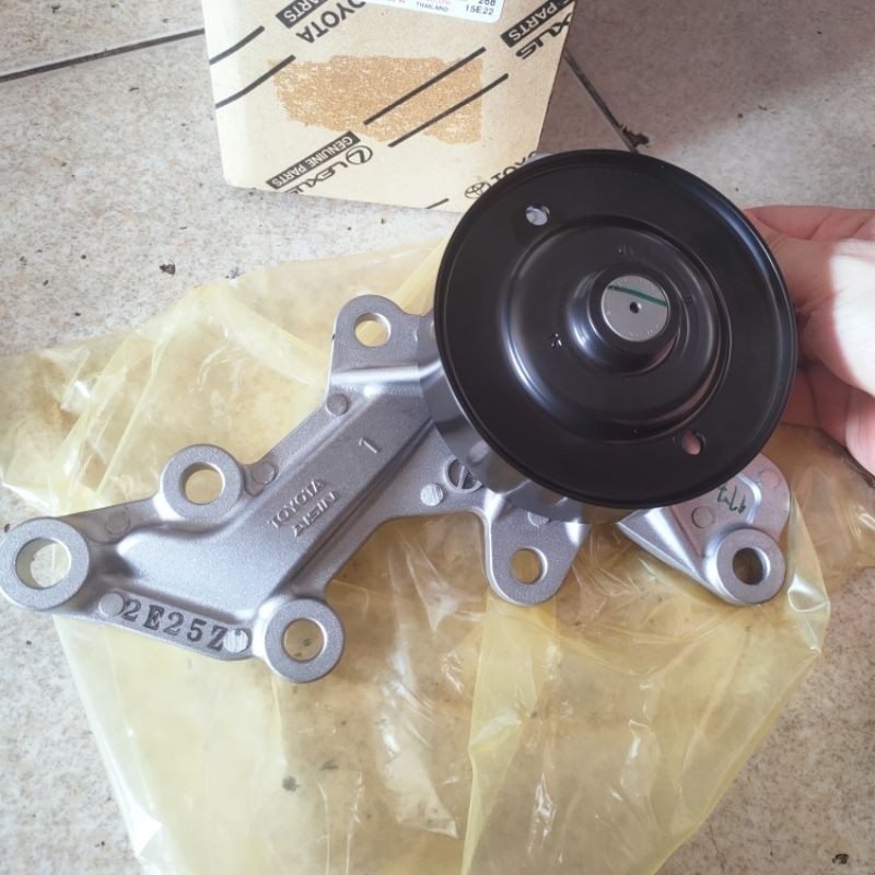 Bơm nước Toyota Vios/Yaris/Veloz/Avanza/Wigo 2016-2023 Chính hãng Cao cấp