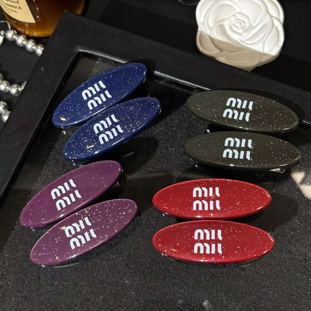 Spot Goods#Miu Miu Skateboard Clip Fashion Hair Clip Vinegar Letter Duckbill Clip Versatile ins Fema