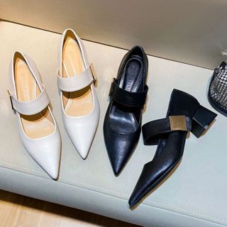 Mũi Nhọn Pháp Mary Jane Giày Cao Gót Nữ Gót Dày Cảm Giác Cao Cấp 2025 Phong Cách Mới Đen Dây Đeo Một Dòng Phong Cách Chanel Giày Đơn / Hạt 3.17