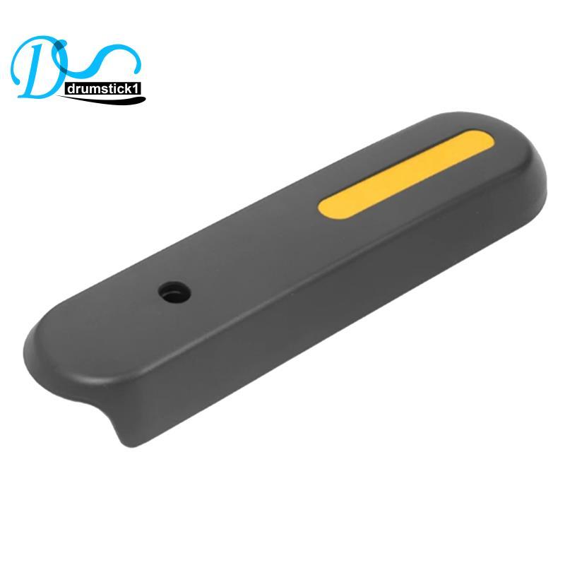 Phần trang trí phía sau phản quang cho xe tay ga điện Max G2/G65