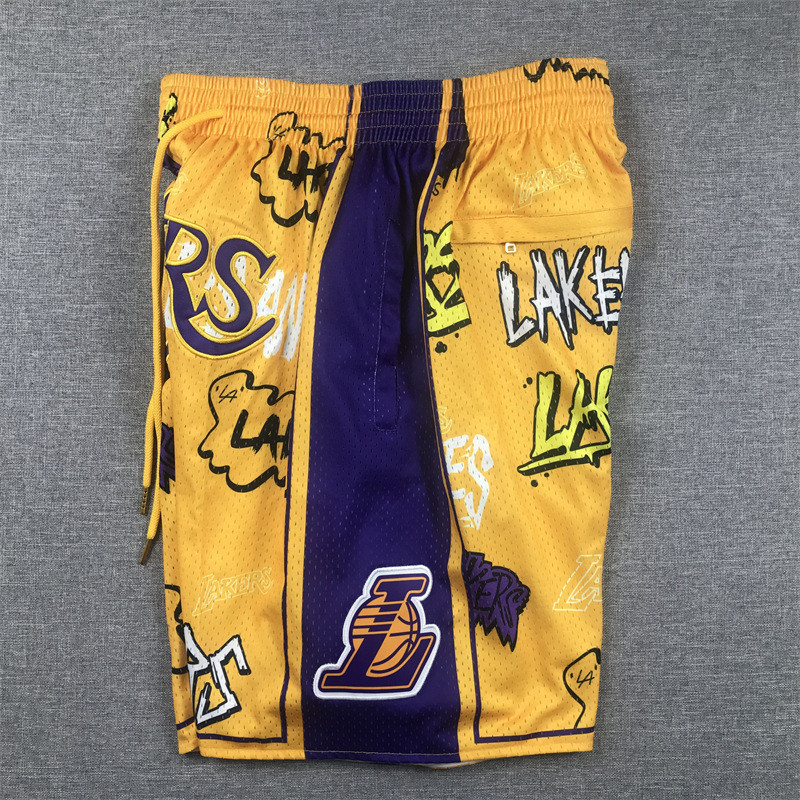 Quần short graffiti Lakers màu vàng