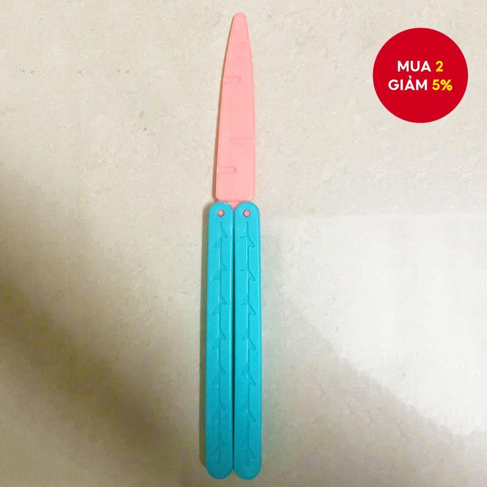 In 3D Printing, the Gravity Cub Jumping Butterfly Radish Knife Mini Model is a student prize pendant