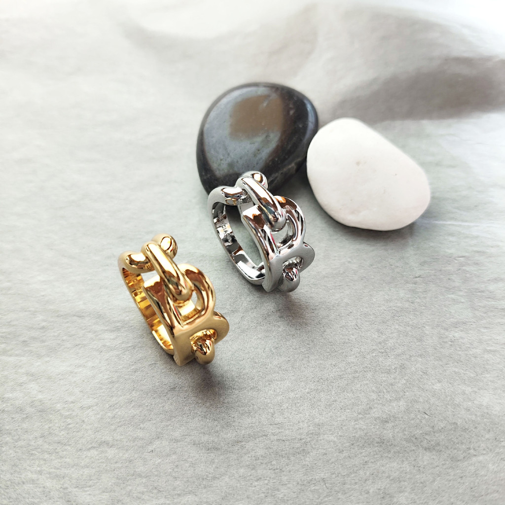 Minimalist Hollow Letter Ring Versatile Light Luxury Street Style Ring Couple Ring