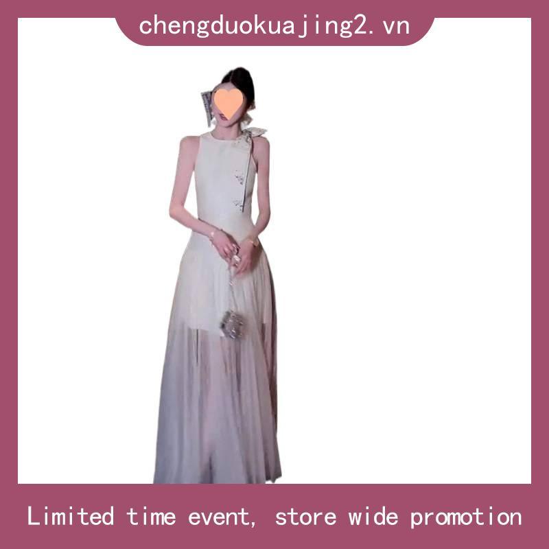 Đầm dự tiệc cổ yếm ren hoa phối lưới xòe bồng Runam Dress (ko cườm cổ)