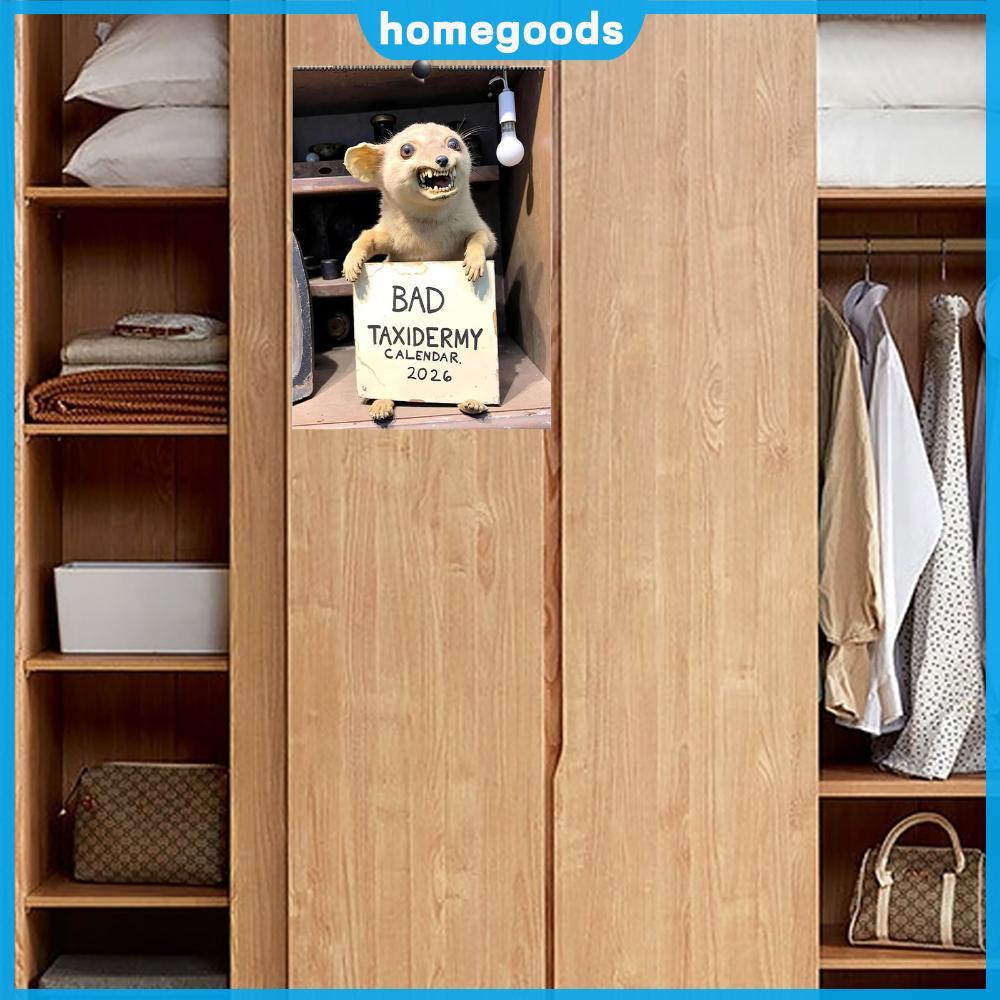 2026 Bad Taxidermy Lịch treo tường Awful Taxidermy Công cụ lập kế hoạch hàng tháng cho văn phòng tại