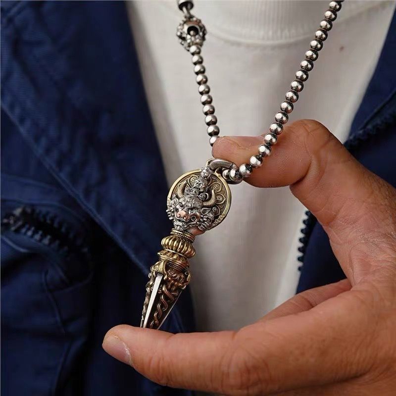 Phong Cách Mới Donkey King Kong Pout Vòng Cổ Nam Phong Cách Thái Bạc Retro Mặt Dây Chuyền Cũ Bảo Vệ 