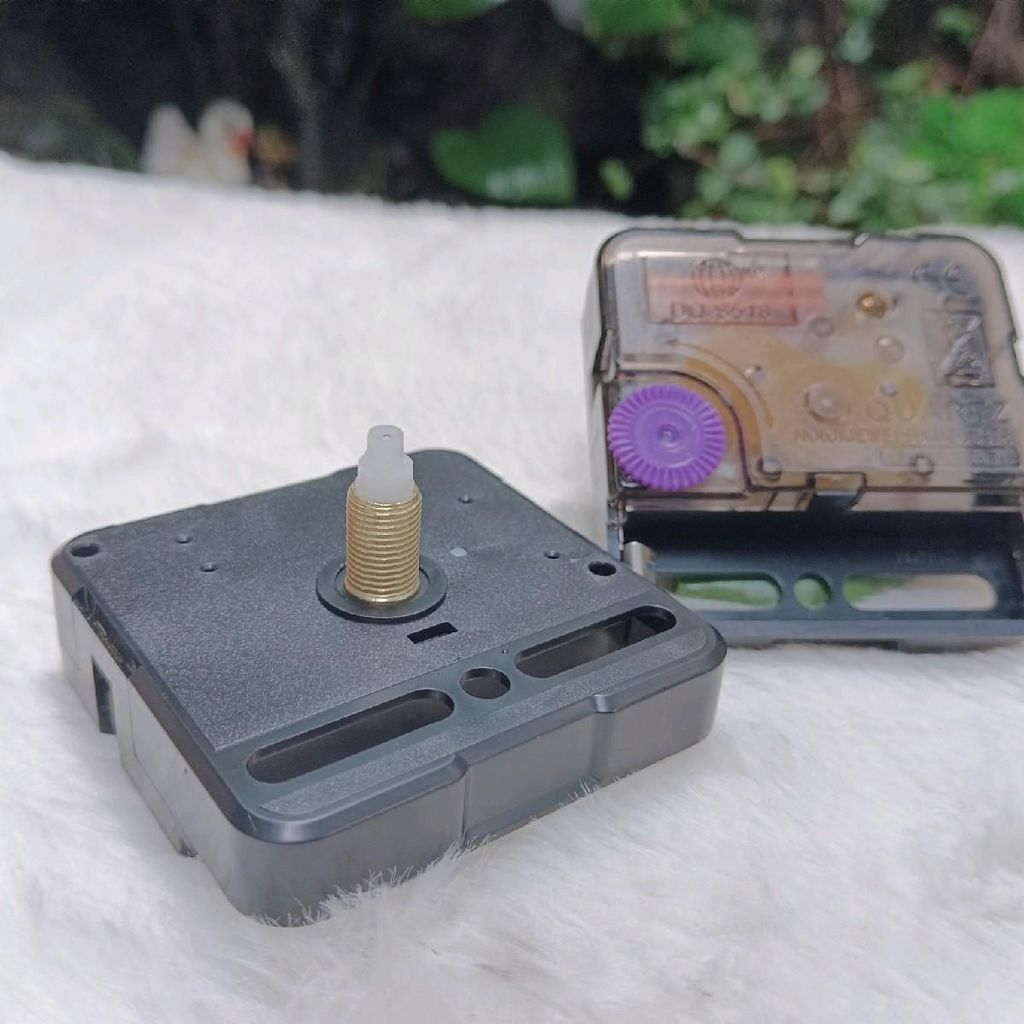 Máy Đồng Hồ Treo Tường Kim Trôi Cốt Dài TAIWAN DQS518 – Trục Đồng 10mm – Bảo Hành 2 Năm