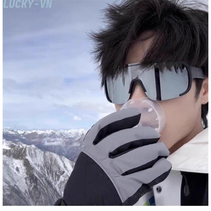 Professional Grade Cycling Sunglasses with Dynamic Adjustment Features