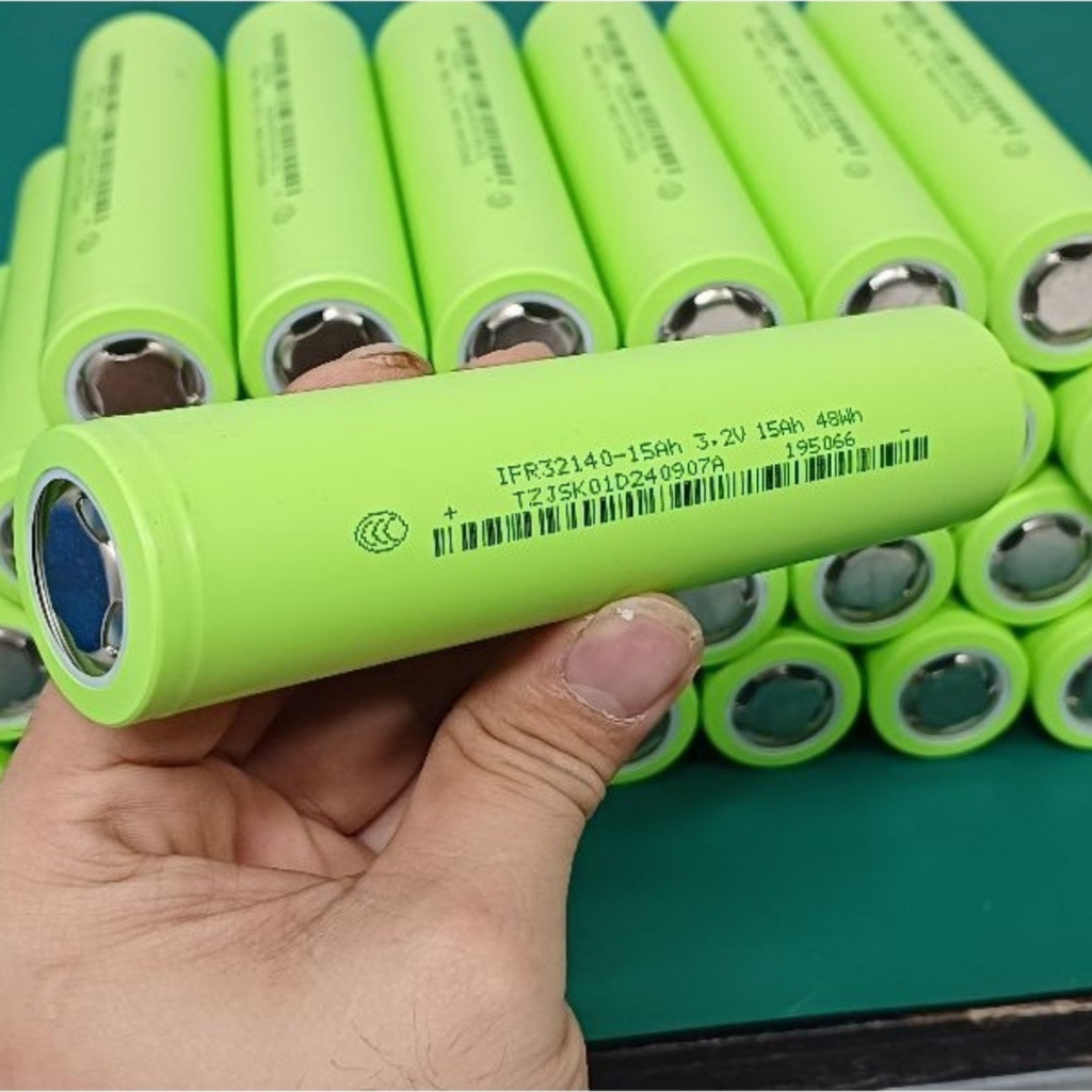 Pin lfp 32140 Cell pin sắt 32140 15ah 1cell 3.2v mới 100% Loại A Hàng Chính Hãng (Kèm Khung)