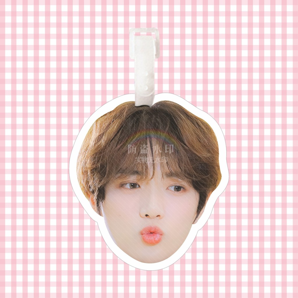 TXT TXT TXT TXT TXT TXT Thẻ hành lý Schoolbag Mặt dây chuyền Móc khóa Danh sách đồ trang trí Du lịch