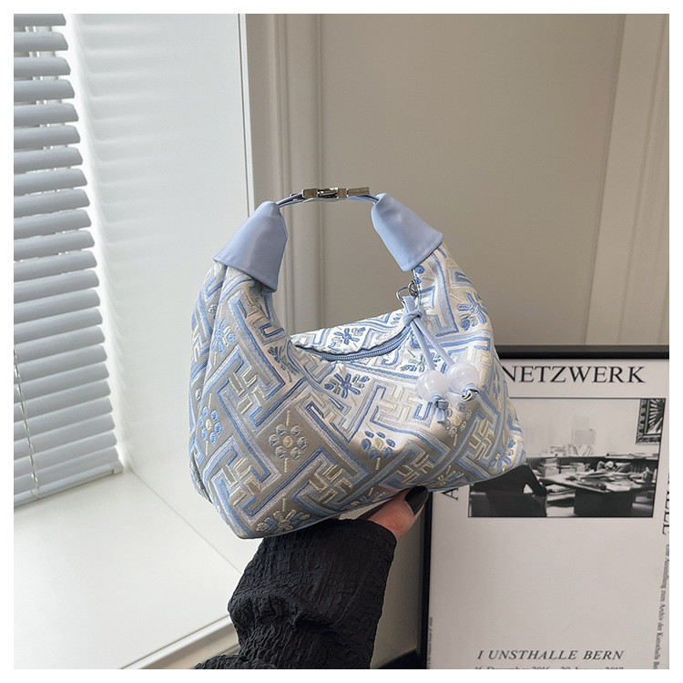 Túi Đeo Vai Xuyên Biên Giới Thời Trang Nữ Tính Khí Phù Hợp Với Túi Xách Niche Phong Cách Trung Hoa Mới Phổ Biến Túi Đeo Ngang Bán Buôn