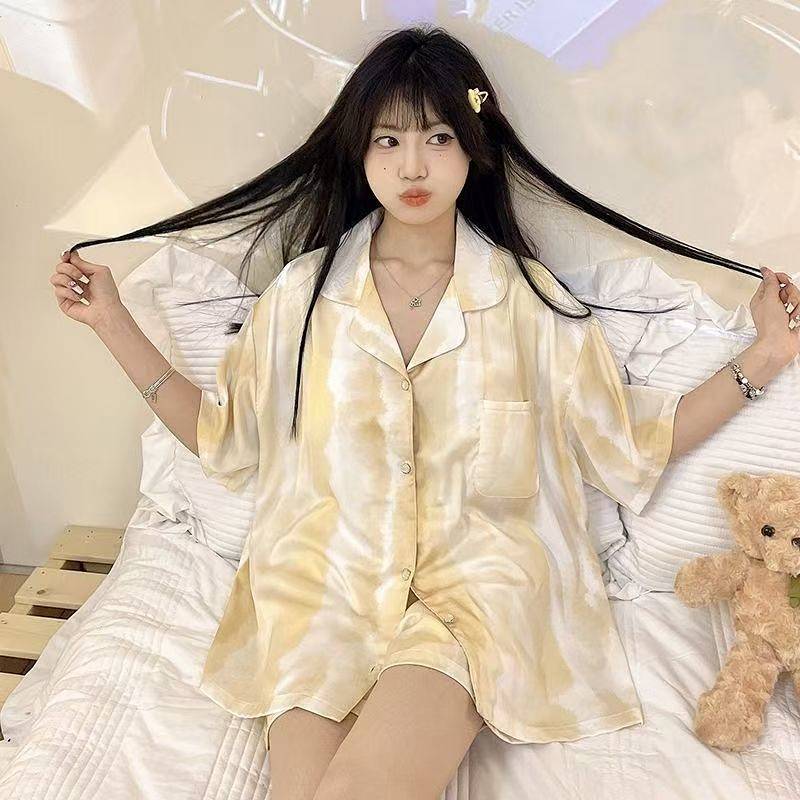 New Pajamas Women's Summer Thin Short-Sleeved Shorts Summer Large Size Cardigan High-Grade Home Wear