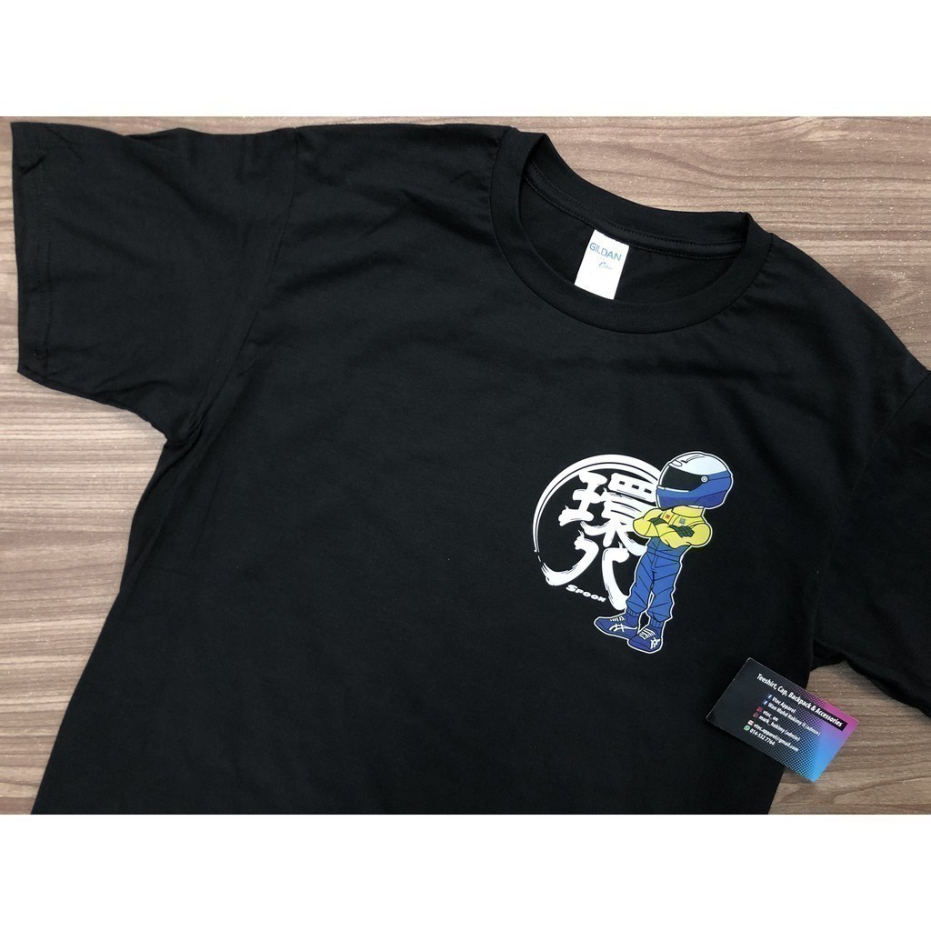 2026 JDM fashion D1 Gaijin Ichi Bobblehead Tattoo Spoon (Áo thun đen)