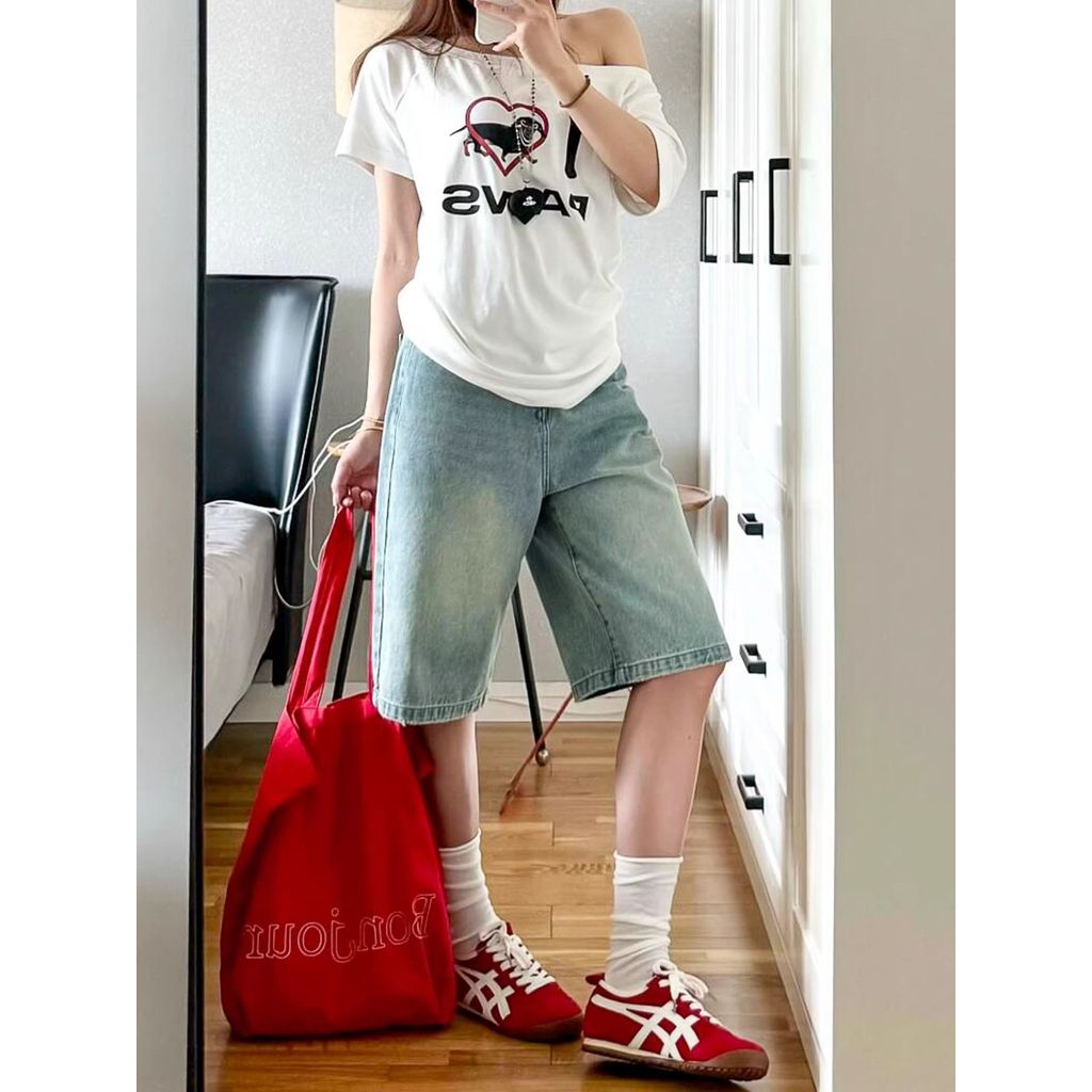 Quần Short Denim Ôm Dáng Rộng Kiểu Cổ Điển từ MUXI - Perfect Cho Mùa Hè