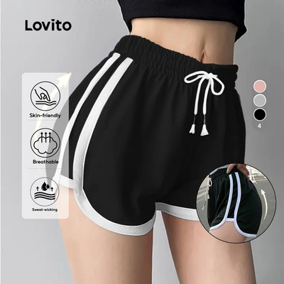 Lovito Phong cách thường ngày Quần short thể thao co giãn 4 chiều nâng mông mùa xuân/hè màu đen cho nữ LNA133016