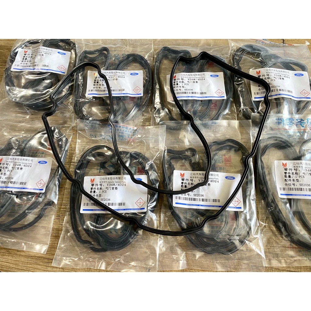 GIOĂNG NẮP GIÀN CÒ FORD TRANSIT JMC