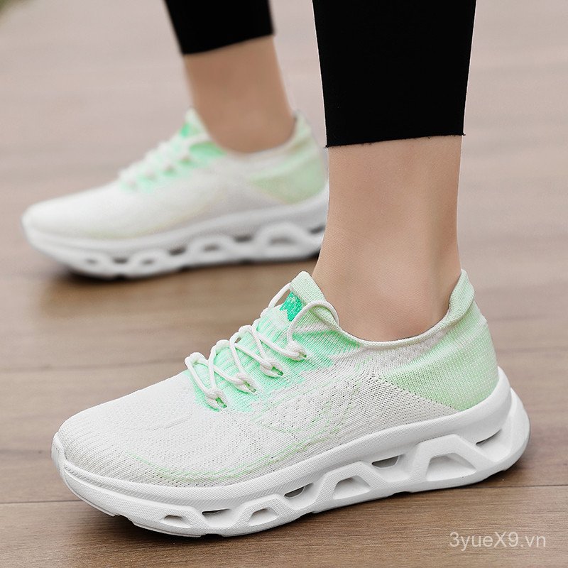 Giày nữ Uuuu Tuyệt vời