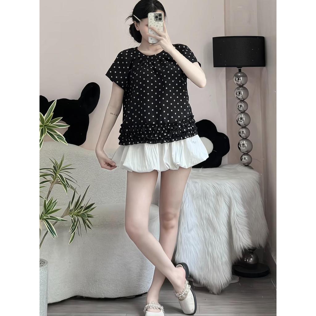 Áo Kiểu Nữ Chấm Bi Phối Bèo 3 Tầng Xinh Xắn Chất Liệu Đũi Thô Mềm Mát PhulinhFashion MS226 | BigBuy360 - bigbuy360.vn