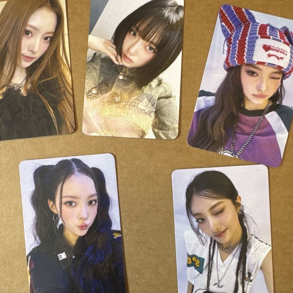 MEOVV Meow yeti ký tặng thẻ đặc biệt - EP1 Series anna SOOIN GAWOW