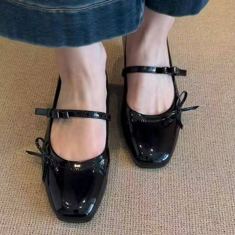 French Flat Bowknot Low-Cut Shoes Glossy Mary Jane Shoes French Flat Bowknot Low-Cut Shoes Glossy Ma