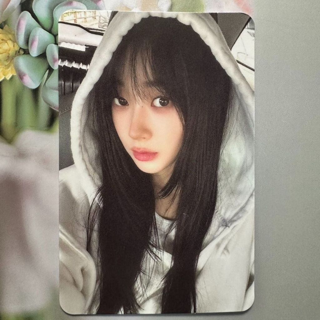 Aespa Giselle thẻ ngẫu nhiên mũ trắng lê giselle thẻ nhỏ sản phẩm chính hãng