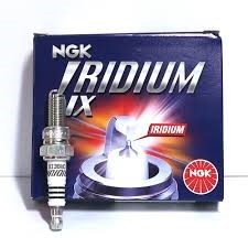 Bugi Iridium (CR8EIX) đầu lõm (bạch kim) hàng chính hãng yamaha