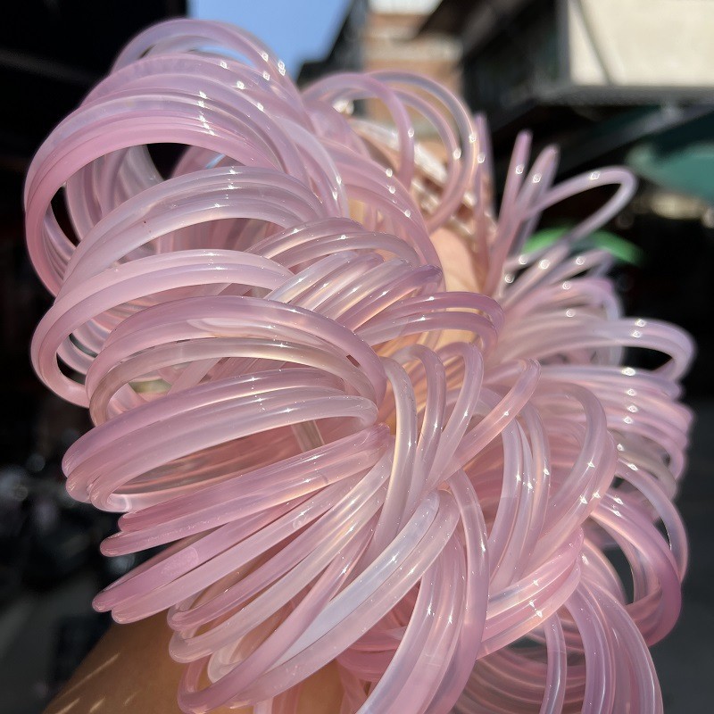 Cô Gái Băng Tự Nhiên Màu Hồng Chalcedony Jingle Vòng Tay Màu Hồng Chalcedony Jingle Vòng Tay Dải Mỏn