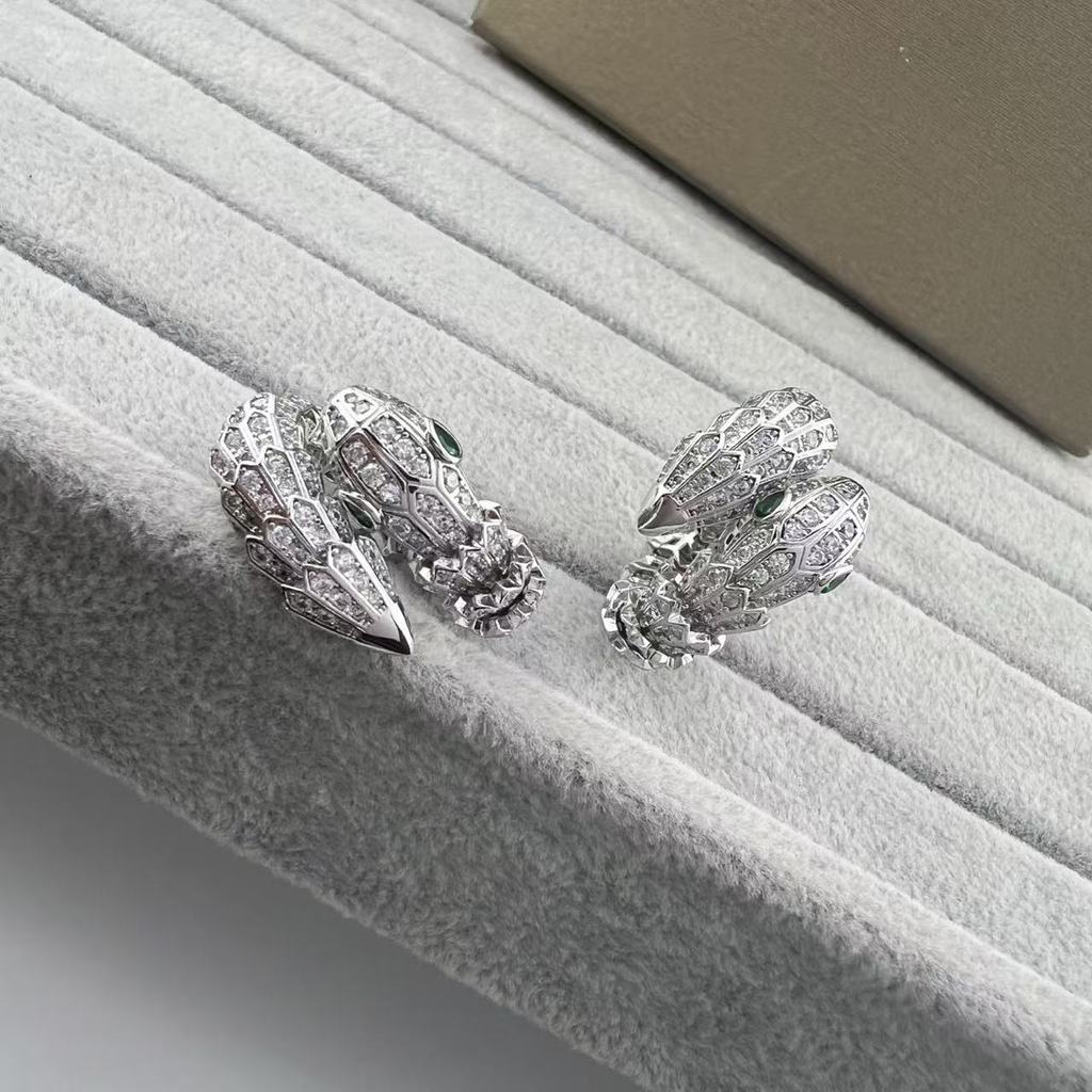 V Gold Inlaid Full Diamond Zircon Green Eye Snake Shape Ring Simple Personality Open Zircon Snake Bo