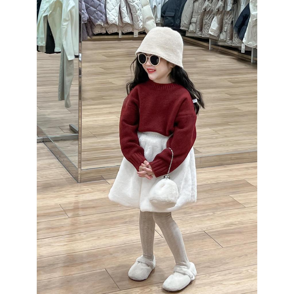 Bộ Áo len trong màu đỏ Angora cho bé gái mùa đông Váy ngắn dày bằng len cừu lót lông trắng