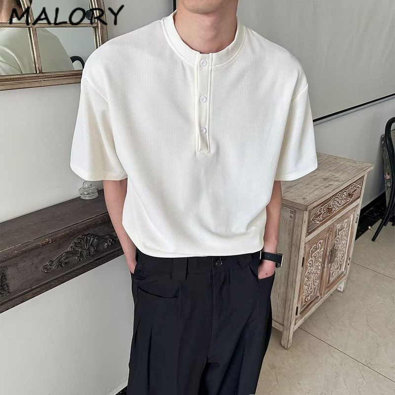 Áo thun Malory Cleanfit Henley waffle knit, form thoải mái, phù hợp mùa hè