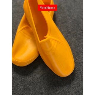 LOẠI 1 - GIẦY NHỰA DẺO BẢO HỘ LAO ĐỘNG MÀU VÀNG, GIẦY XÂY, GIẦY PHỤ HỒ GIÁ TỐT
