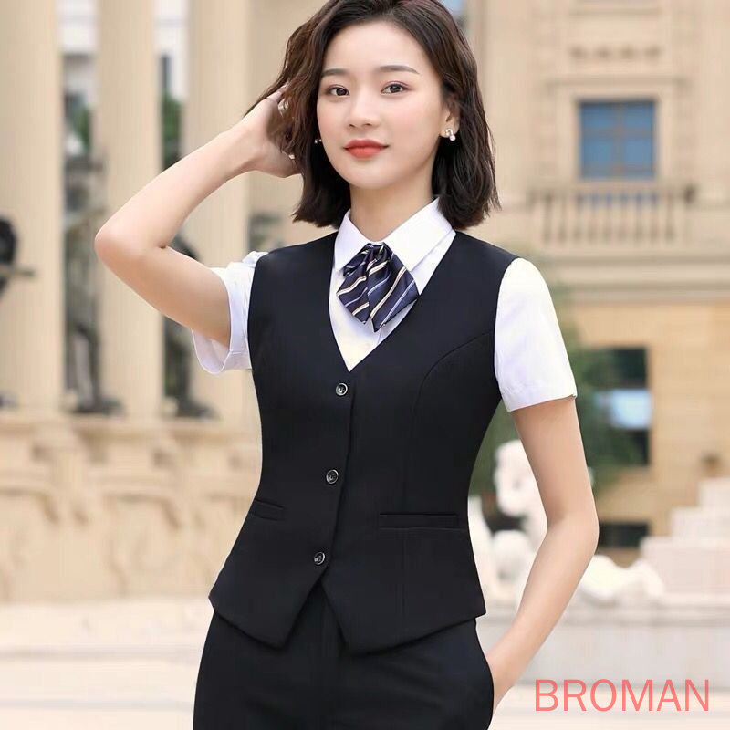 Cổ tròn không tay cực có nút áo len phong cách cổ điển CY03