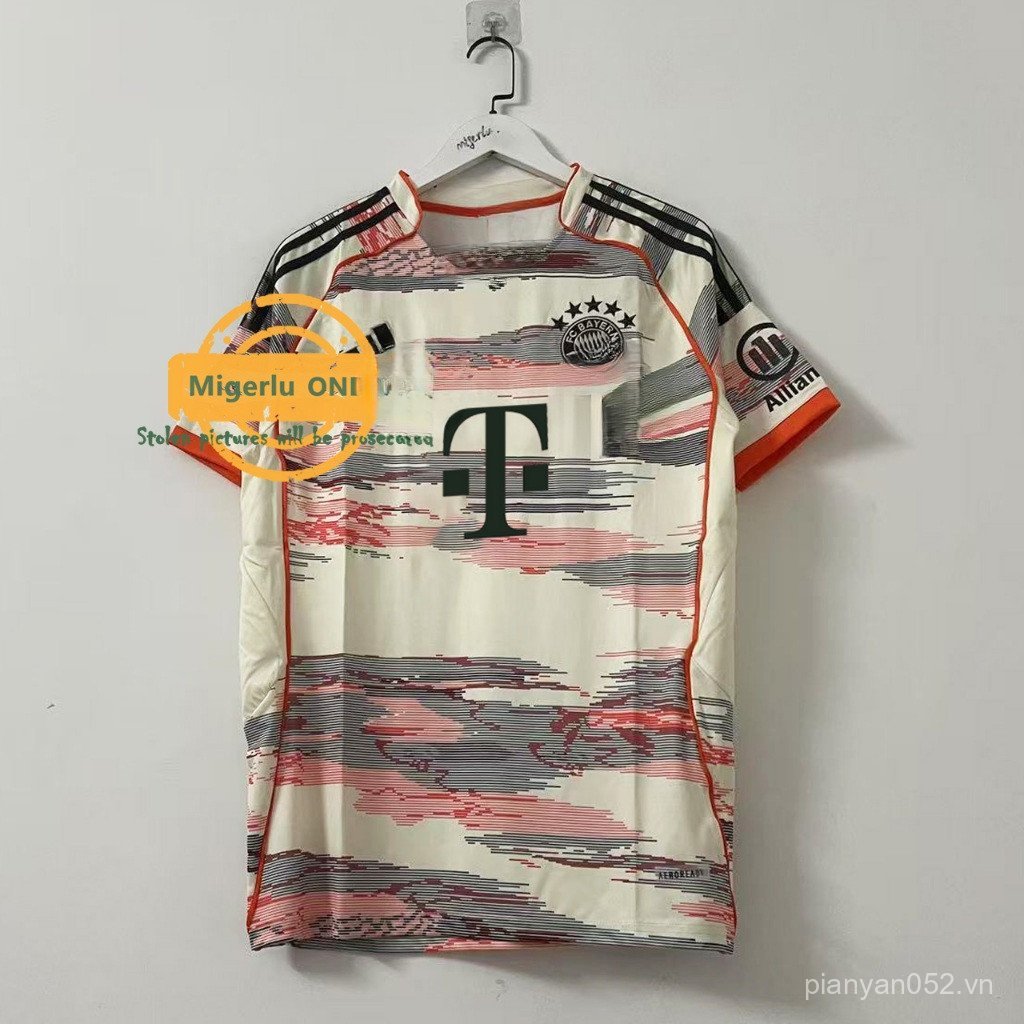 Phiên bản 25/26 Áo bóng đá FC Bayern, Unisex, short sleeve