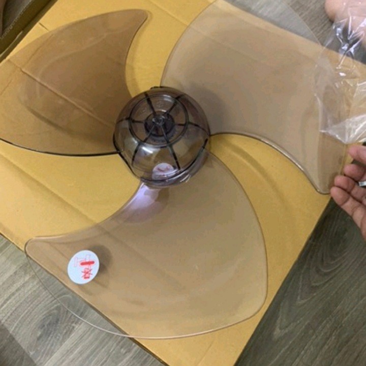 Cánh quạt cây Mitsubishi LV16-RB