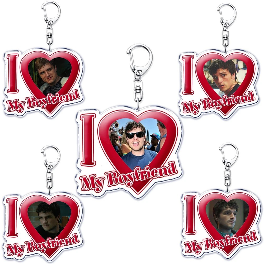 Móc khóa Josh Hutcherson I Love My Boyfriend Hunger Games Peeta Mellark mica treo cặp túi xách phụ k