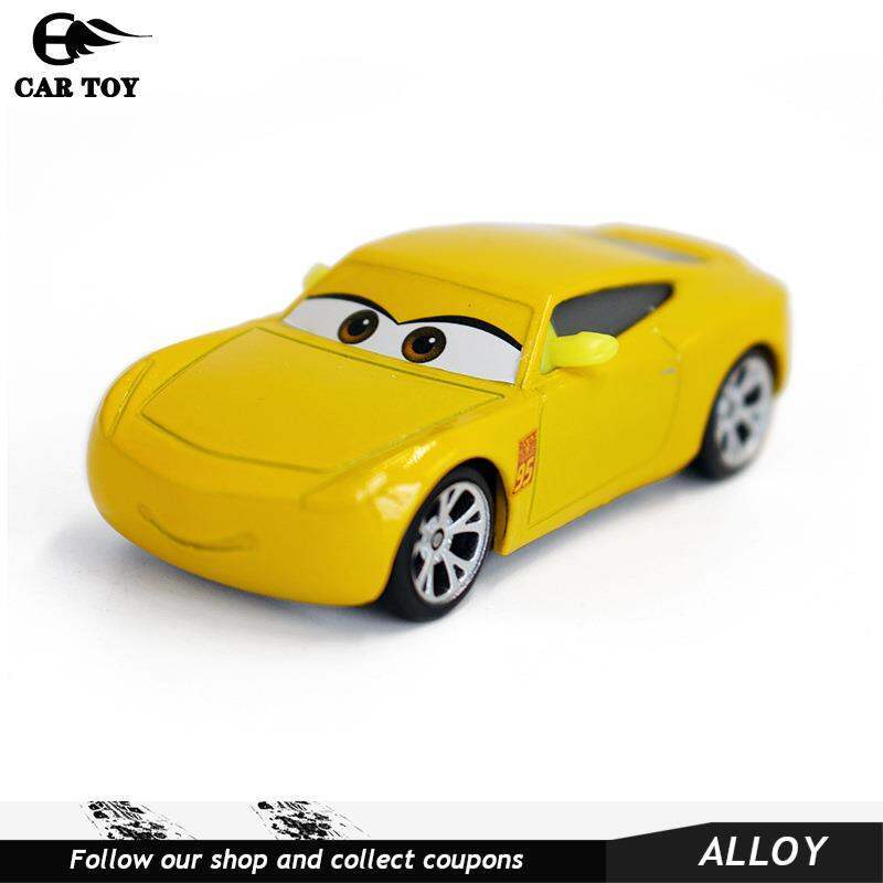 Pixar Toy Cars 2 3 Diecast Cars Lightning McQueen Mater Jackson Storm Ramirez 1: 55 Hợp kim kim kim 