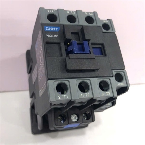 ⚡ Khởi Động Từ CHINT NXC-32 – 32A, Cuộn Hút 220V