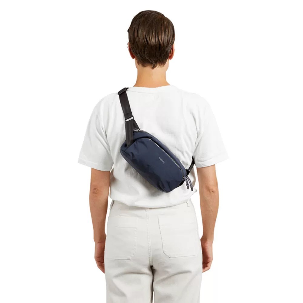 BY Australia Venture Ready Sling 2.5L Túi đeo ngực Explorer Túi đi lại nhẹ