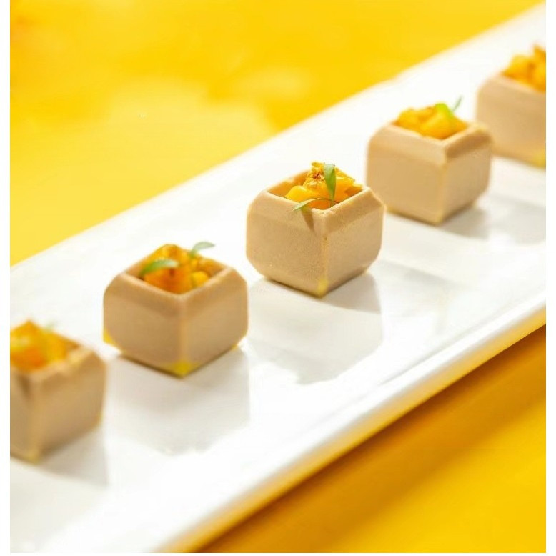 28 Khối Sô Cô La Mousse Bánh Khuôn Silicon Rau Lạnh Rubik 's Cube Groove Beancurd Foie Foie Gan Tấm 
