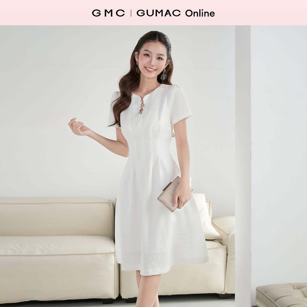 Đầm nữ dáng A cổ cách điệu thời trang GUMAC DF09003