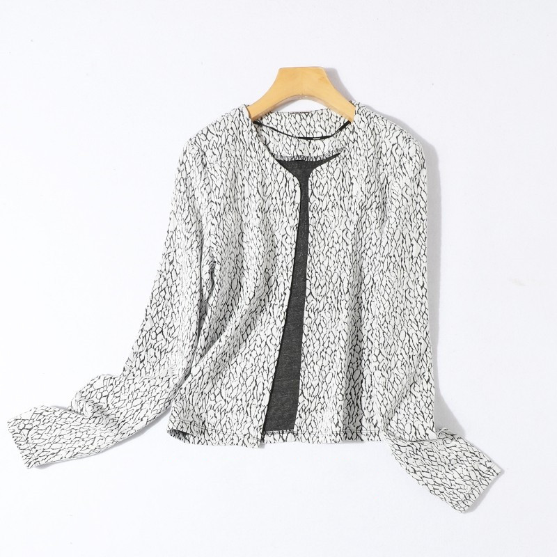 E37-2 Áo len cardigan female slim-fit không nút in họa tiết